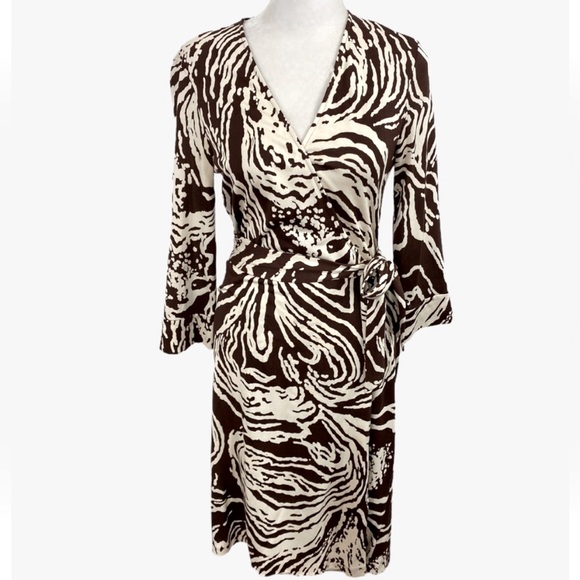 DIANE VON FURSTENBERG Julian Wrap Dress - Picture 1 of 10